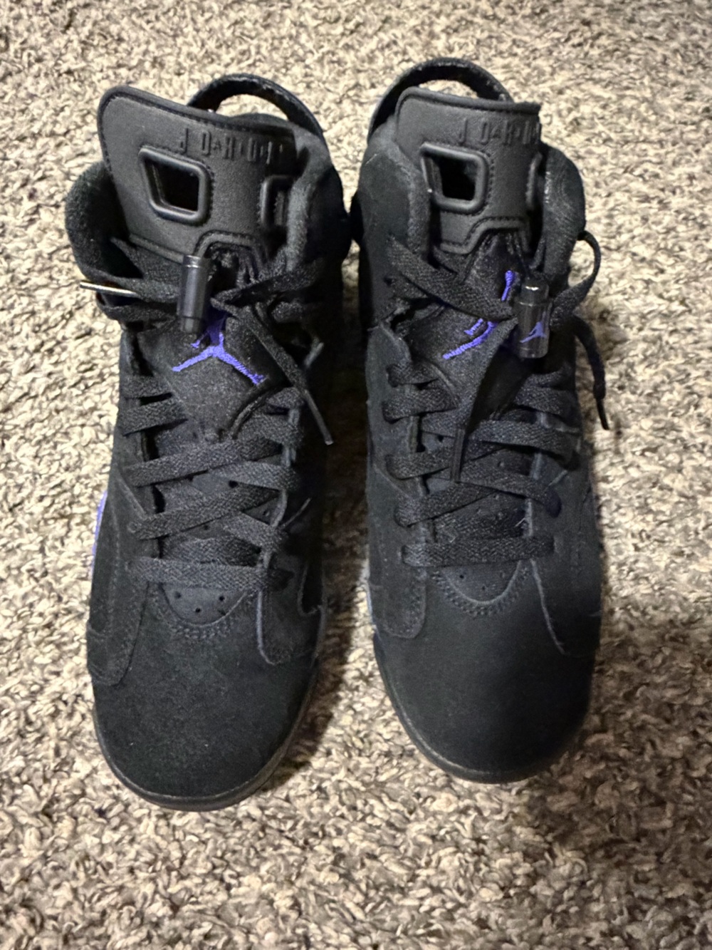 Jordan 6 youth size 7Sneakers